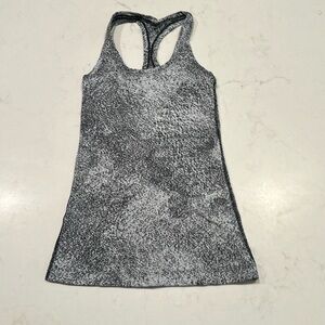Lululemon Athletica Racerback II size 2